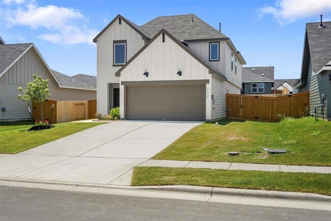 132 Vista St in San Marcos, TX - Building Photo - Building Photo