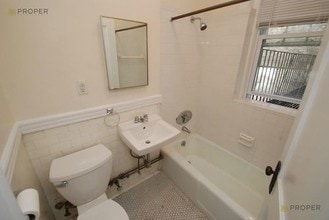 31 Park Dr-Unit -1 in Boston, MA - Foto de edificio - Building Photo