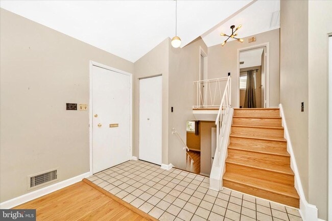 property at 3906 Montrose Dr