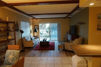 3753 46th Ave S in St. Petersburg, FL - Building Photo - Building Photo