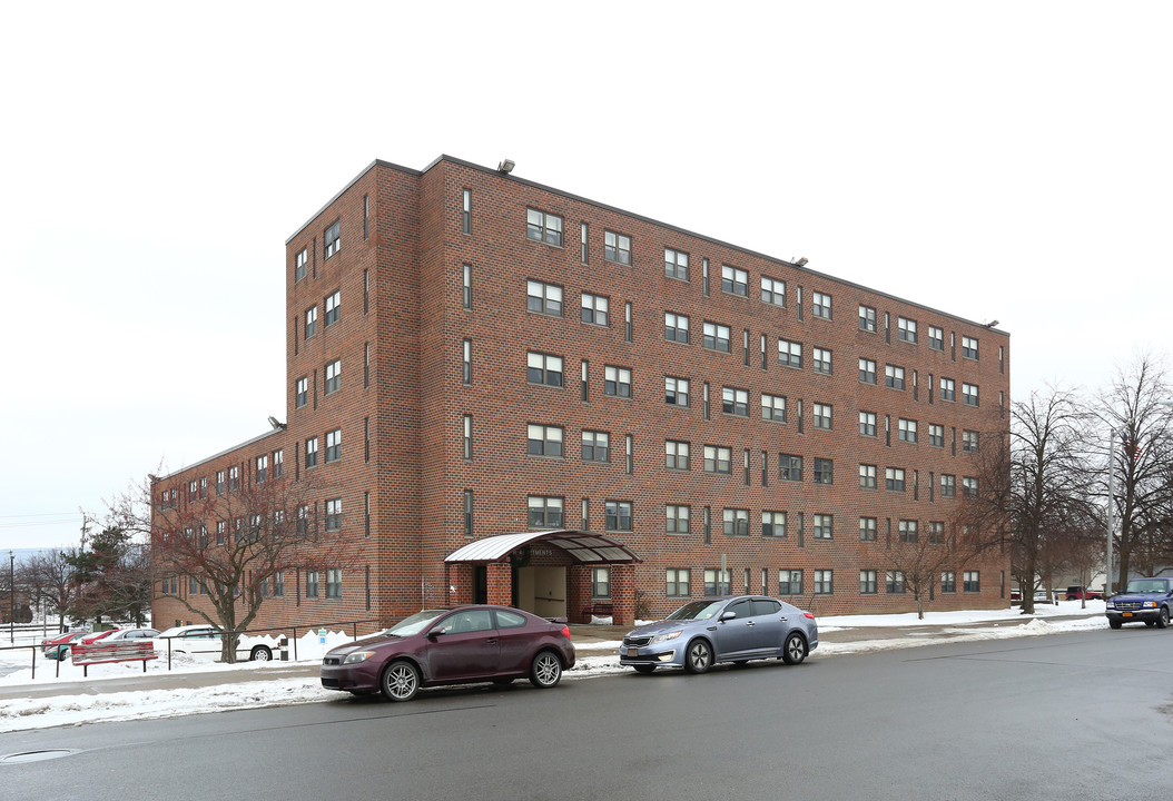 Chancellor Apartments in Utica, NY - Building Photo