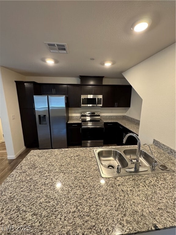 property at 2940 Shadow Gray Ct
