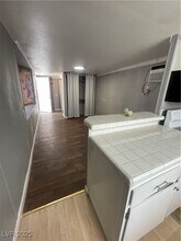 3295 N Nellis Blvd in Las Vegas, NV - Building Photo - Building Photo