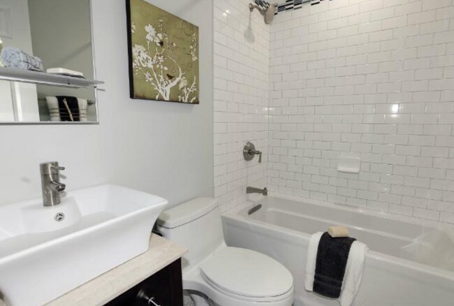 2314 Ashmead Pl NW in Washington, DC - Building Photo - Building Photo