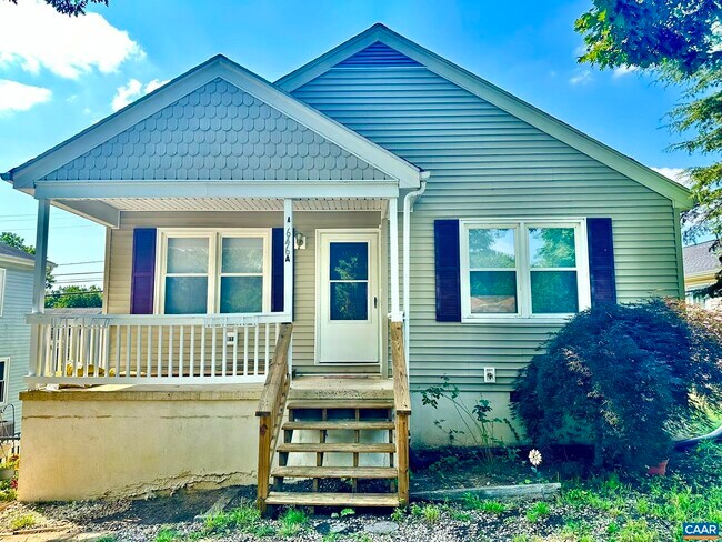 property at 646 S Delphine Ave