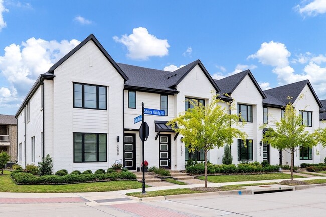 4502 Smokey Quartz Ln in Arlington, TX - Building Photo - Building Photo
