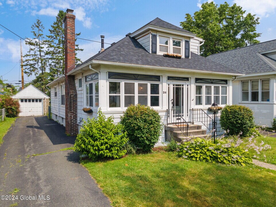 26 Marwill St in Albany, NY - Building Photo