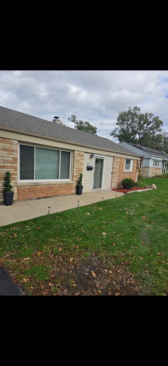 42 Sauk Trl in Park Forest, IL - Building Photo - Building Photo