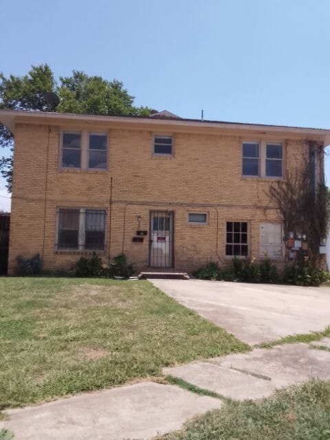 property at 2317 Wilshire St