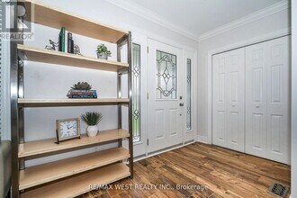 17 Forest Path Ct in Toronto, ON - Building Photo - Building Photo