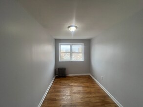 6 Pomona Ave in Newark, NJ - Building Photo - Building Photo