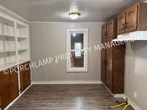283 E Grand Ave in Muskegon, MI - Building Photo - Building Photo