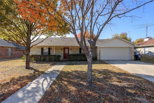 3609 Cooper Branch E in Denton, TX - Building Photo - Building Photo