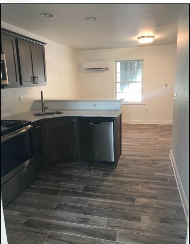 2282 New Holland Pike in Lancaster, PA - Foto de edificio - Building Photo