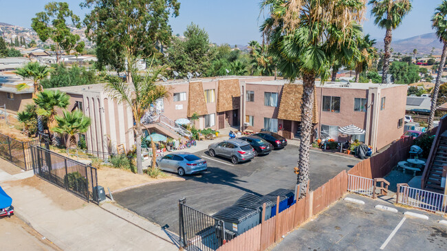 Grand Avenue Apartments in Spring Valley, CA - Building Photo - Building Photo