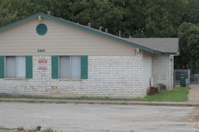 property at 6420 S 1st St