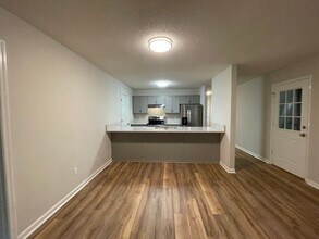 Kellie Lane - Excellent location in Auburn, AL - Building Photo - Building Photo