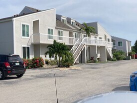 2149 San Marco Rd in Marco Island, FL - Building Photo