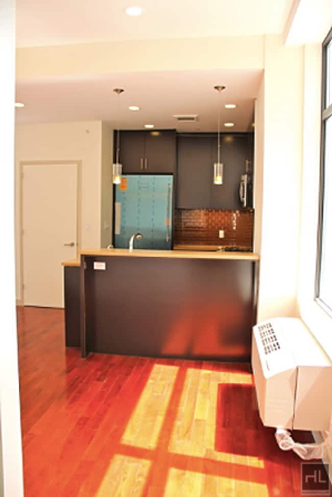 27 STREET in Queens, NY - Building Photo - Building Photo