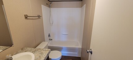 10616 Doyle Rd in Del Valle, TX - Building Photo - Building Photo
