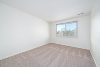 Lincolnshire West in Dekalb, IL - Foto de edificio - Interior Photo