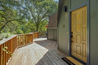 250 Homestead Trl in Santa Cruz, CA - Building Photo - Building Photo