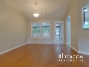 169 Belmont Hills Ct in Dallas, GA - Foto de edificio - Building Photo