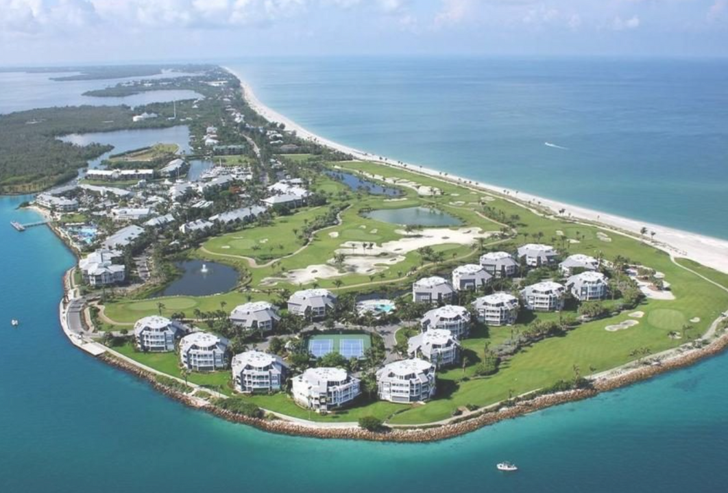 Land's End Village in Captiva, FL - Building Photo