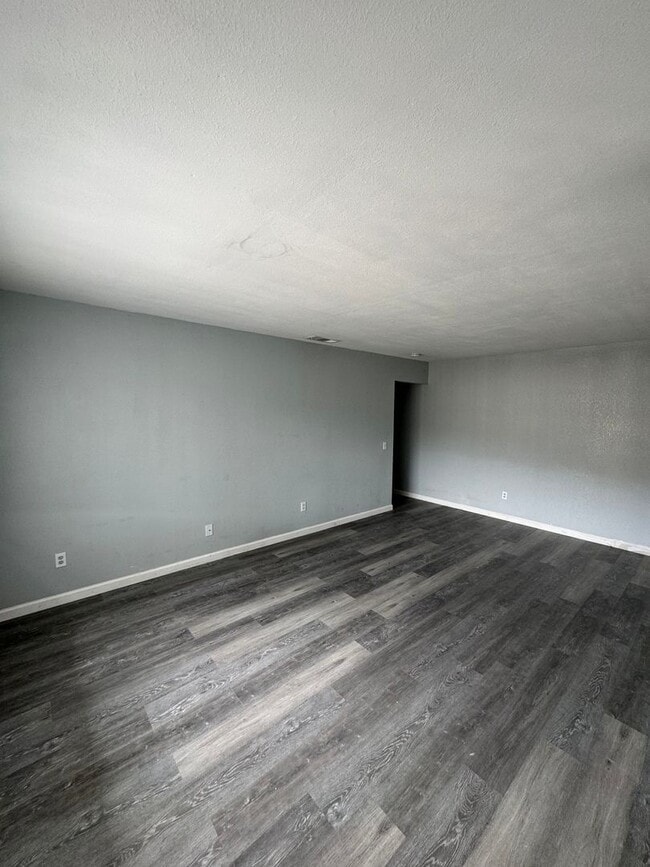 3500 Rainbow Ln in Highland, CA - Building Photo - Building Photo