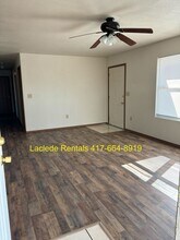 1201 Lake Dr in Lebanon, MO - Building Photo - Building Photo