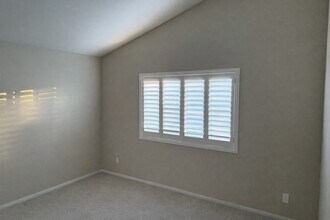 15116 Providence Ln in Los Angeles, CA - Building Photo - Building Photo