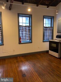 1724 Aliceanna St photo'