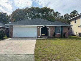 7952 Cayenne Way in Pensacola, FL - Building Photo
