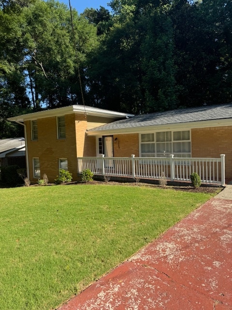 property at 2689 Collier Dr NW