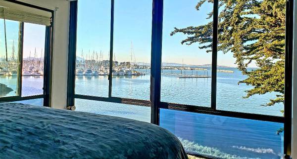 5 Admiral Dr in Emeryville, CA - Foto de edificio - Building Photo