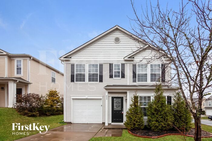 955 Littleton Dr in Concord, NC - Foto de edificio