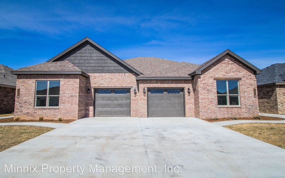 1614 102nd St in Lubbock, TX - Foto de edificio
