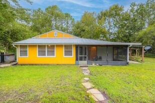 7557 U.S. Rte 1 in St. Augustine, FL - Building Photo
