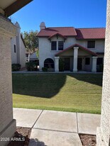 6262 E Brown Rd in Mesa, AZ - Building Photo