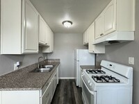 Renovated Apartments at Oak Plaza Apartmen... in Sacramento, CA - Foto de edificio - Interior Photo