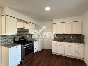 5331 Bakersfield St in San Antonio, TX - Building Photo - Building Photo