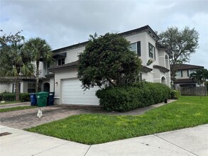 9195 SW 153rd Ave in Miami, FL - Building Photo - Building Photo