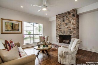 101 Rosemary Ave in San Antonio, TX - Building Photo - Building Photo