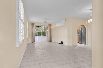 8500 Vía Romana in Boca Raton, FL - Building Photo - Building Photo