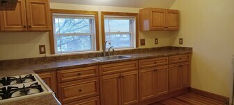351 Essex St, Unit 2 in Swampscott, MA - Building Photo