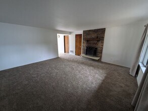 7816 Samurai Dr SE in Olympia, WA - Building Photo - Building Photo