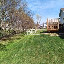 507 Gumtree St E in St. Joseph, MN - Building Photo - Building Photo