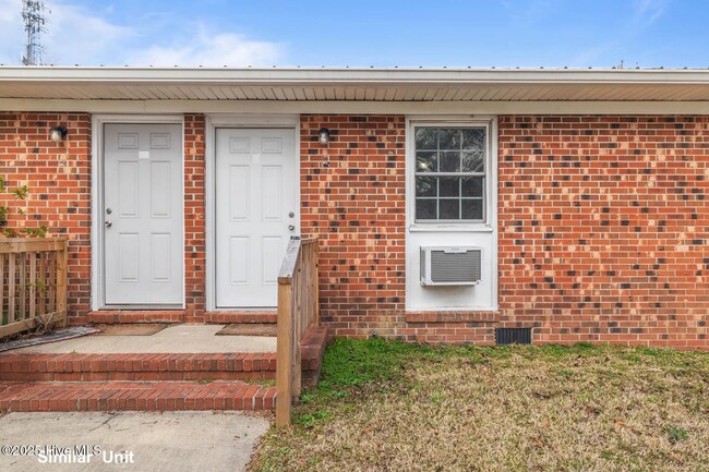 property at 1134 Old Maplehurst Rd