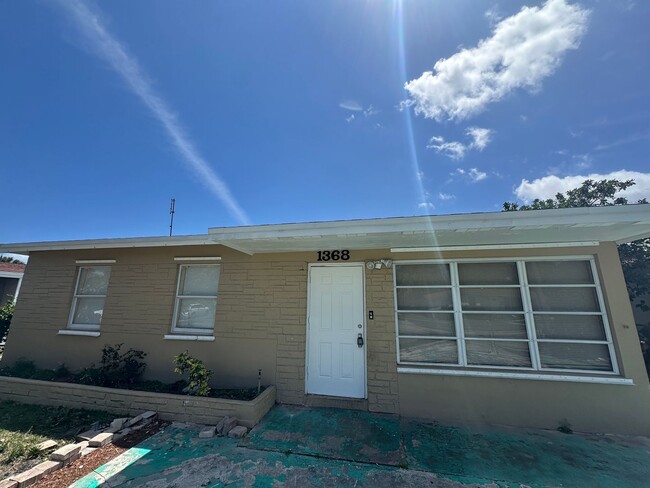 property at 1368 8th St