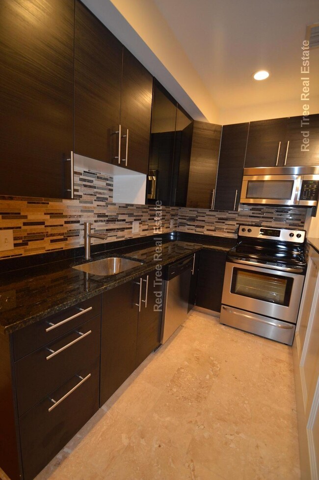 1801 Beacon St, Unit 2